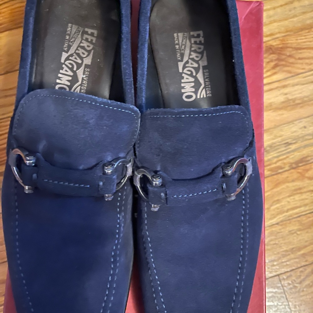 Ferragamo suede loafers blue size 12